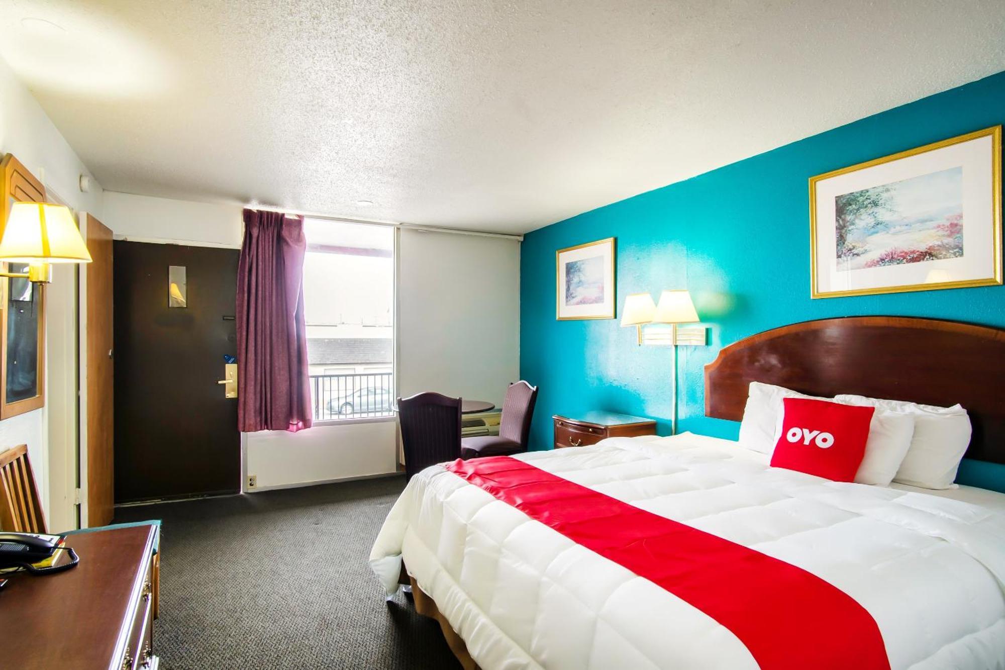 Oyo Hotel Hutchinson West 4Th Ave Kültér fotó