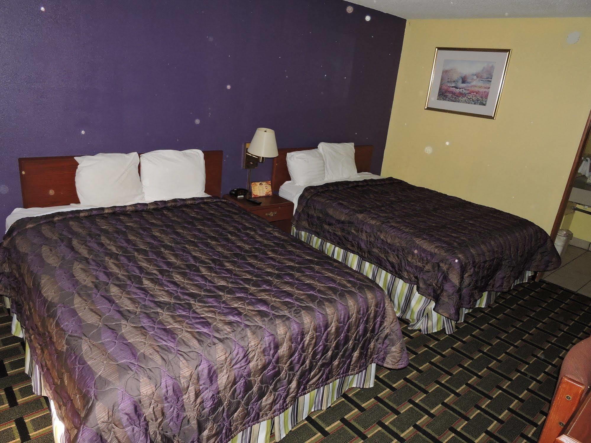 Oyo Hotel Hutchinson West 4Th Ave Kültér fotó